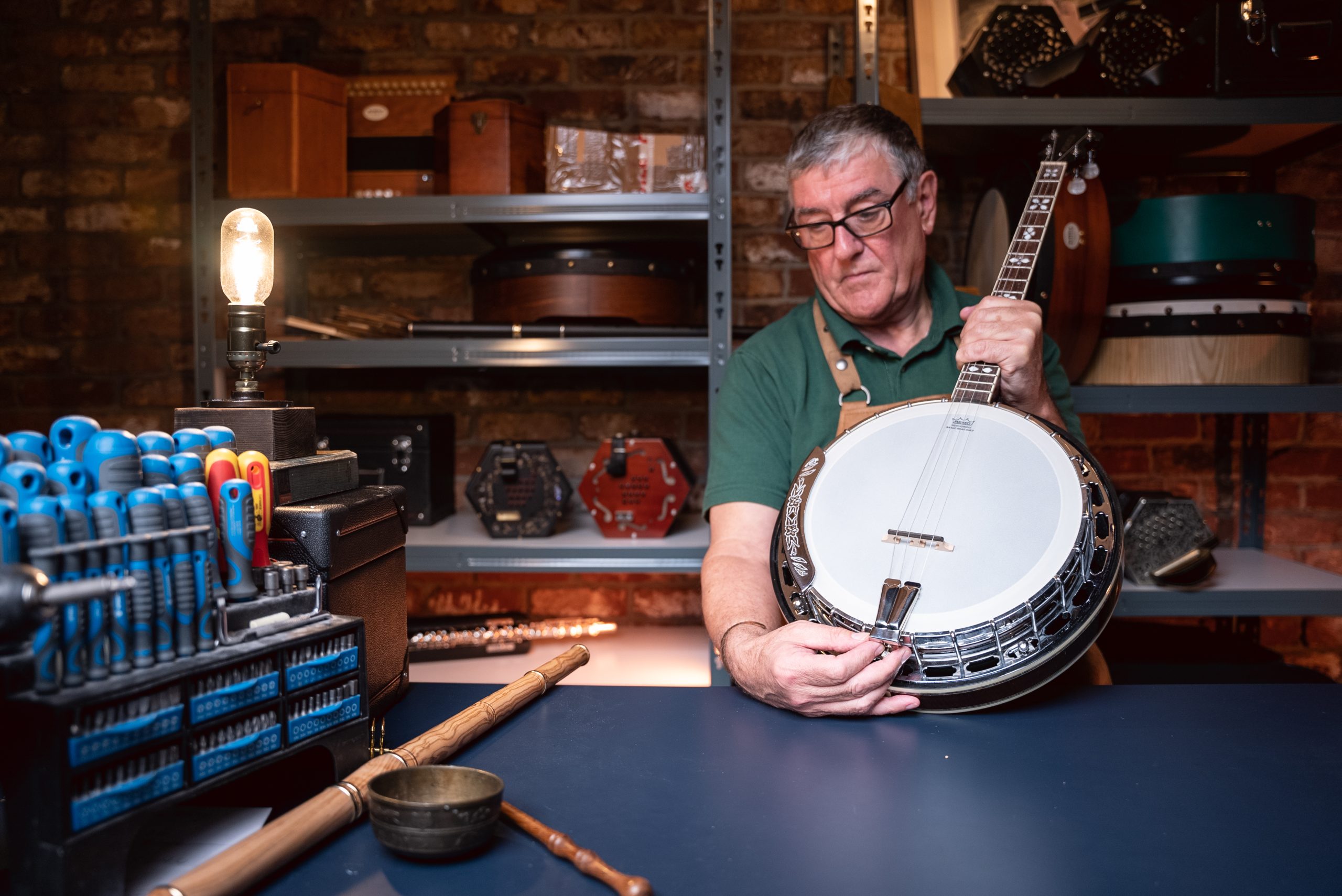 McNeela Banjo Maker Workshop