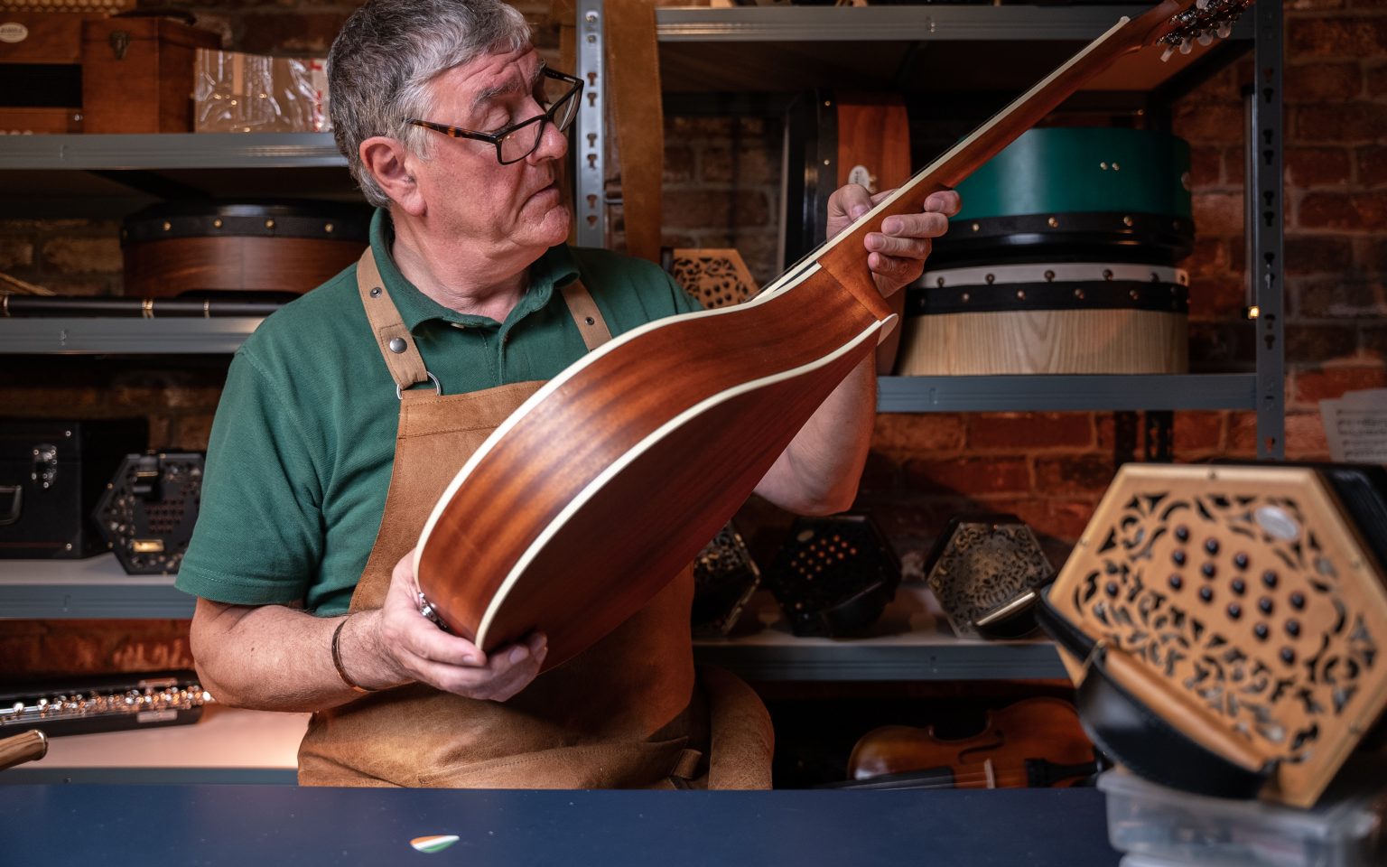 Learn How To Tune Your Irish Bouzouki